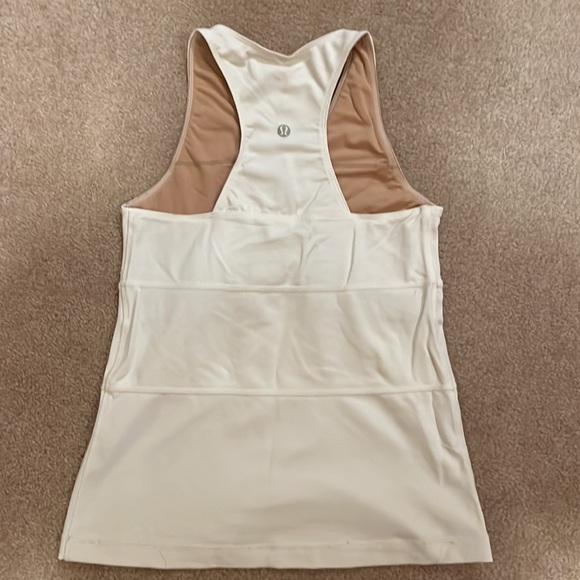 Lululemon tank size 2 - Picture 2 of 5